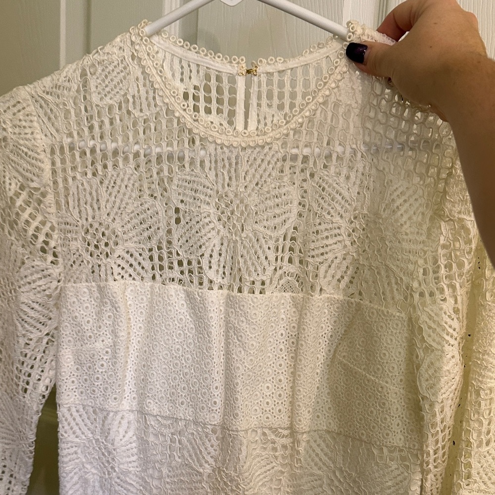 Elegant White Lace dress trina Turk size 2 NWT